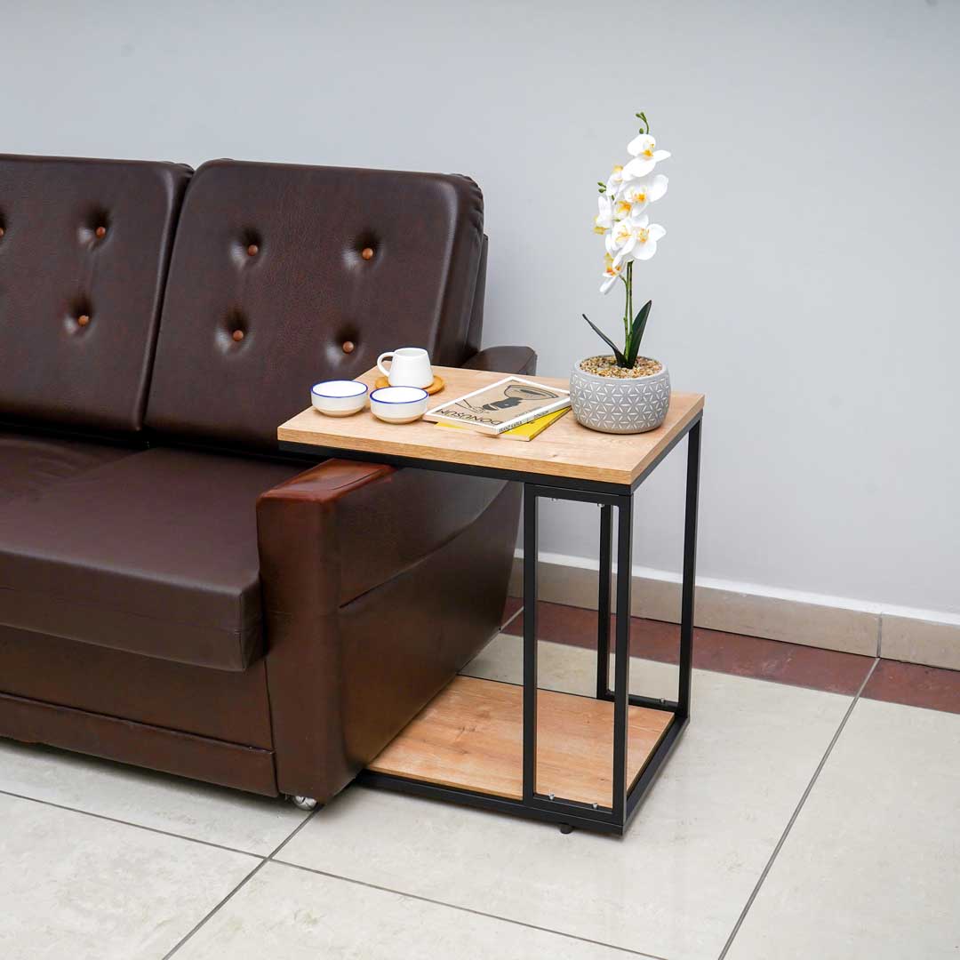 C Shaped Side Table “Coffy”