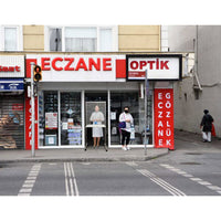Freestanding Enterance Guard