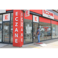 Freestanding Enterance Guard